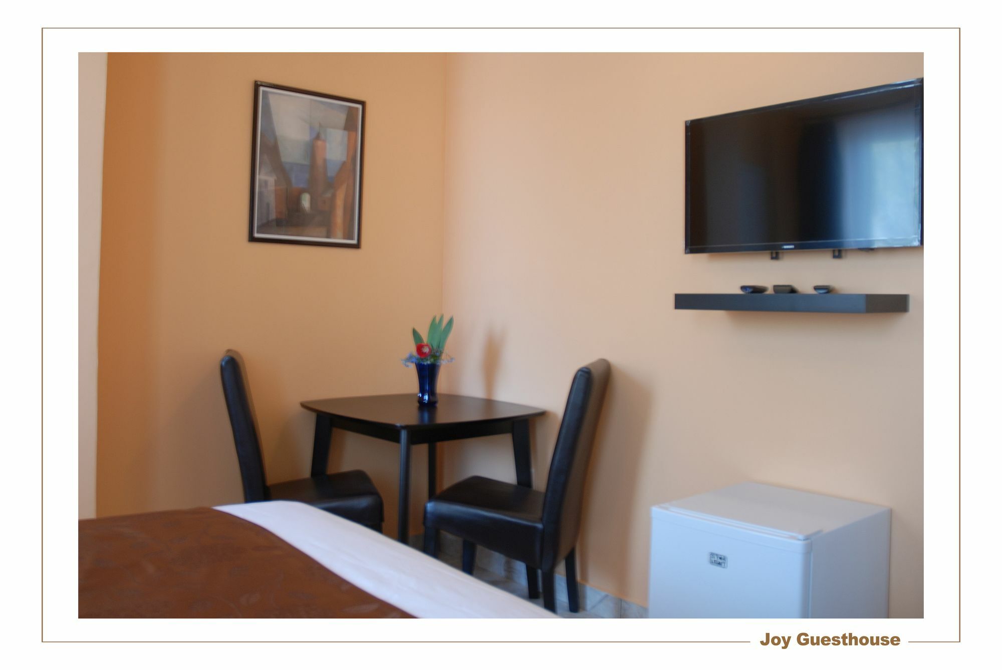 Joy Guesthouse Siófok Exteriör bild