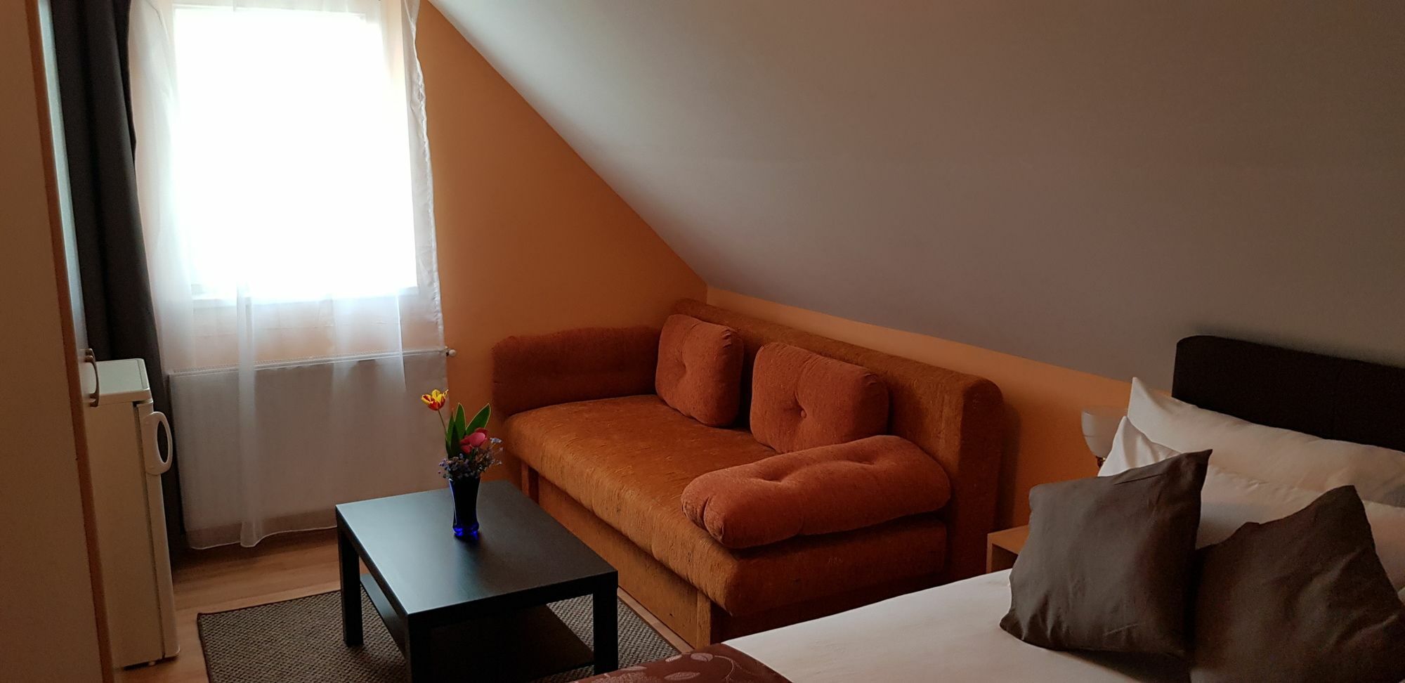 Joy Guesthouse Siófok Exteriör bild